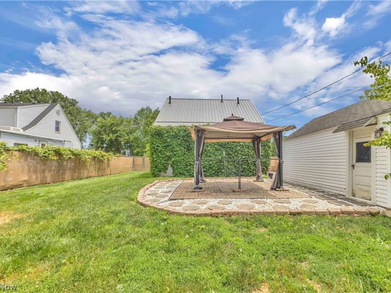 1227 Manor Avenue SW, Canton, OH 44710 Photo 24