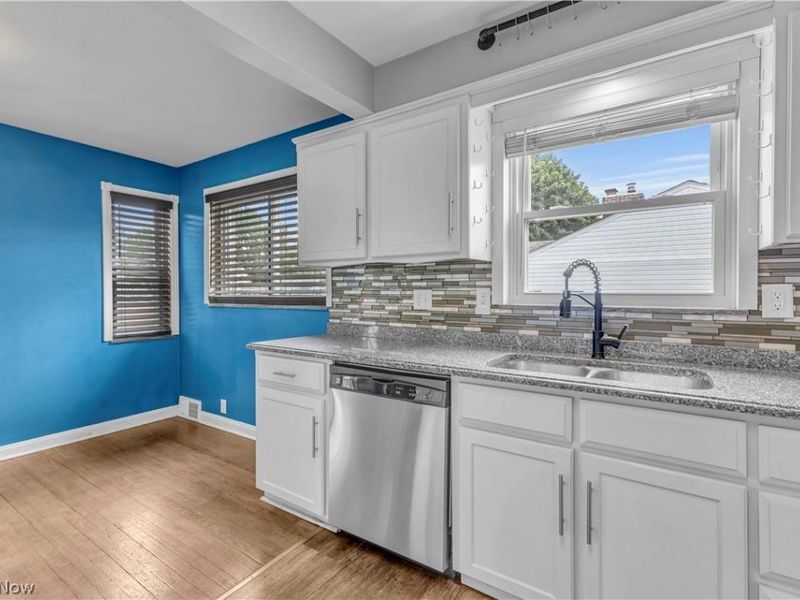 1227 Manor Avenue SW, Canton, OH 44710 Photo 6
