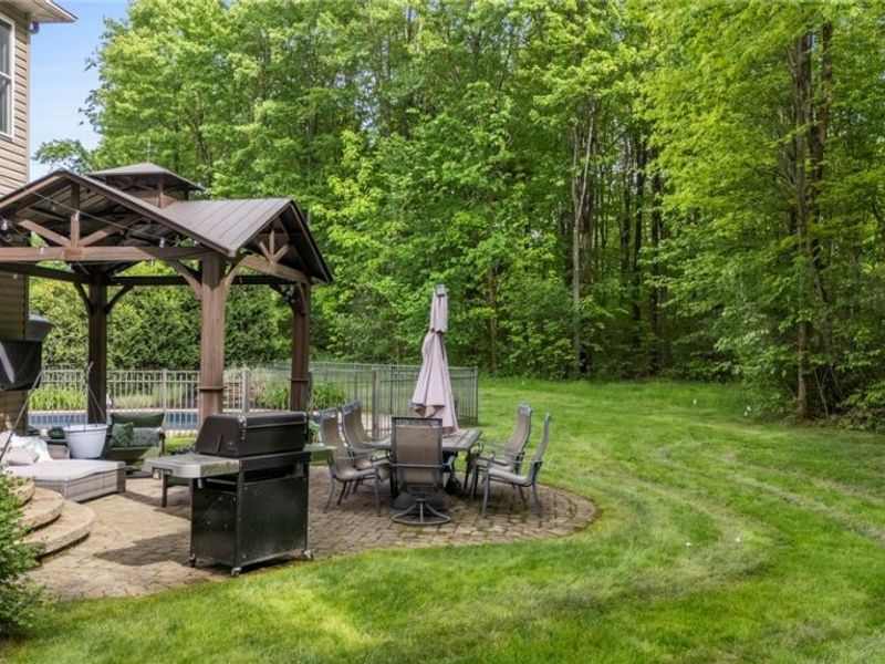 8400 Raleigh Place, Concord Township, OH 44077 Photo 47