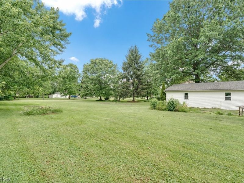 75 E South Range Road , North Lima, OH 44452 Photo 38