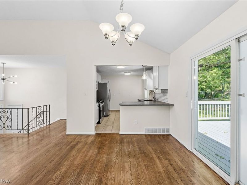 4609 Telhurst Road , South Euclid, OH 44121 Photo 11
