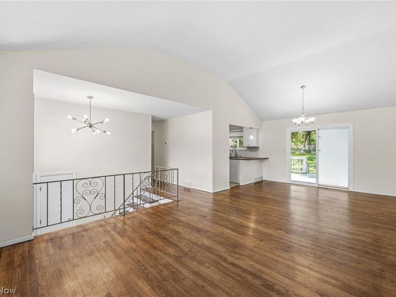 4609 Telhurst Road , South Euclid, OH 44121 Photo 7