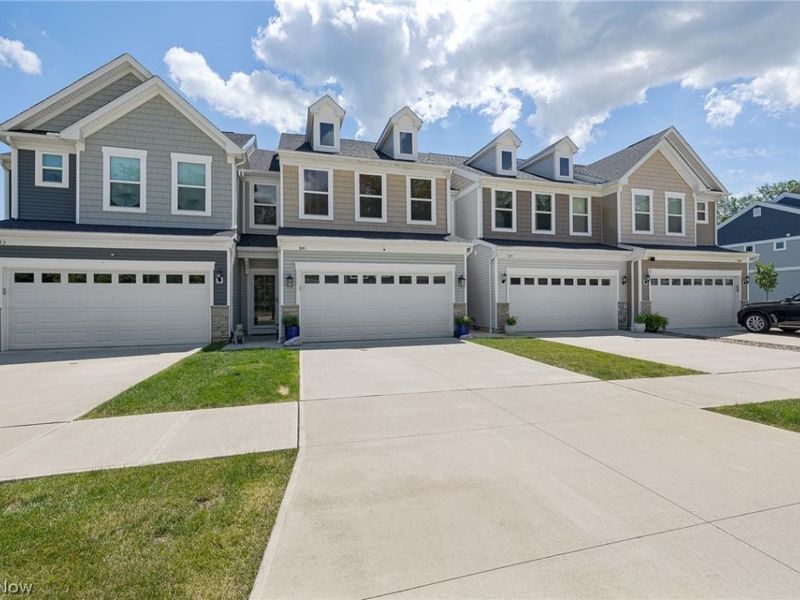 841 S Parkside Drive, Westlake, OH 44145 Photo 1