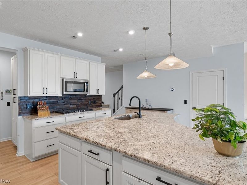 841 S Parkside Drive, Westlake, OH 44145 Photo 10