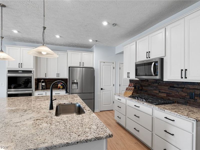 841 S Parkside Drive, Westlake, OH 44145 Photo 12