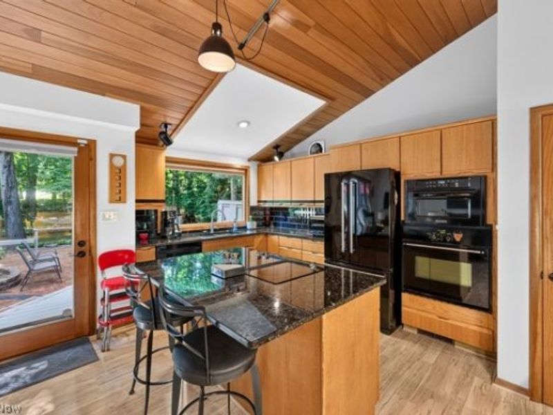 1498 Belle Meade Road , Copley, OH 44321 Photo 11