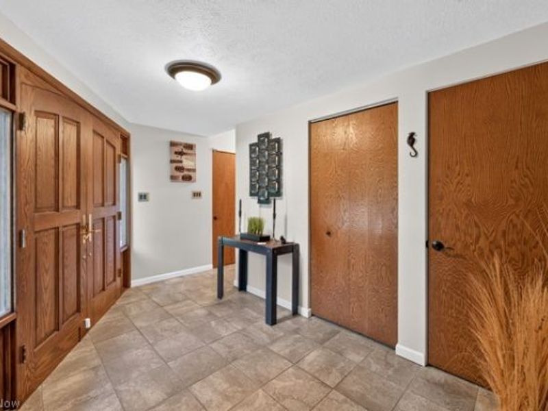 1498 Belle Meade Road , Copley, OH 44321 Photo 5