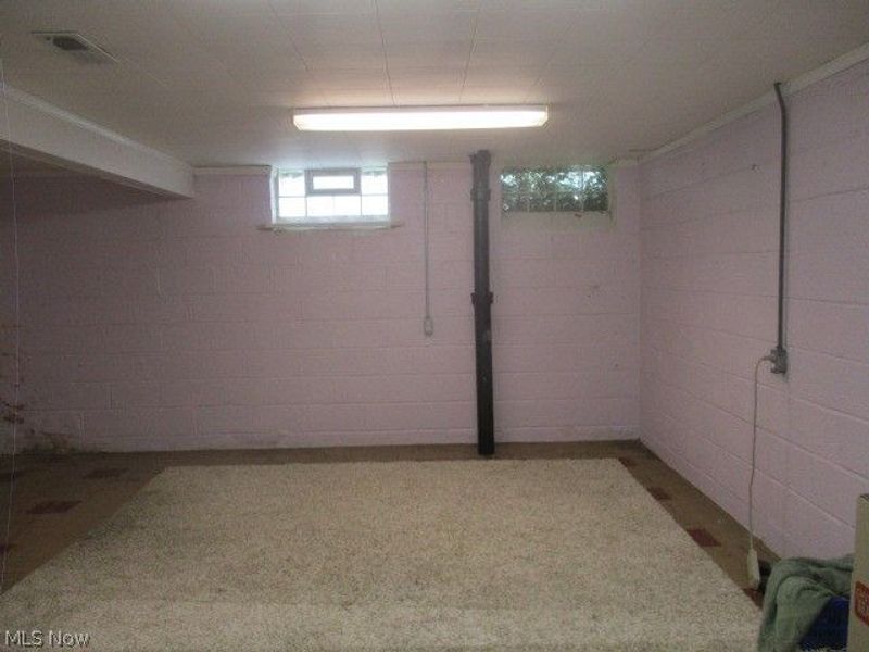 11805 Crofton Avenue , Garfield Heights, OH 44125 Photo 15