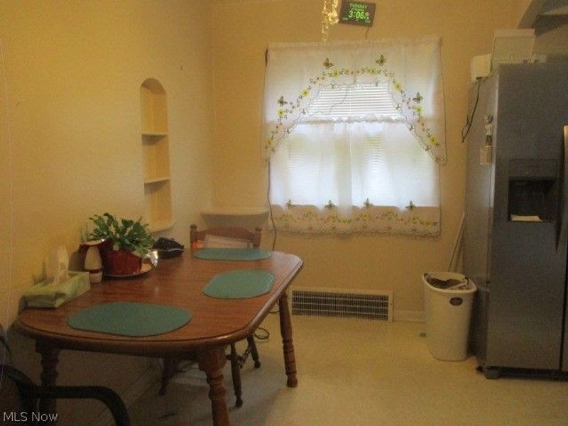 11805 Crofton Avenue , Garfield Heights, OH 44125 Photo 4