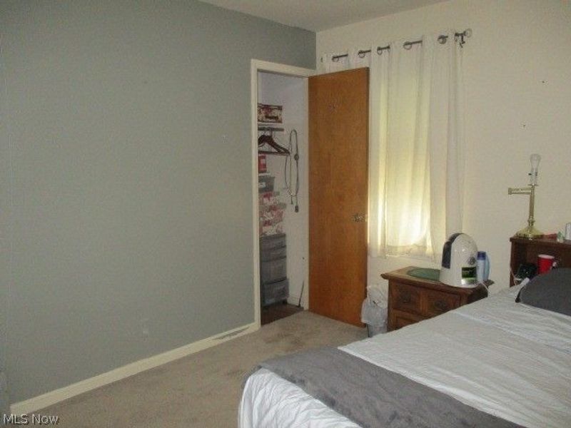 11805 Crofton Avenue , Garfield Heights, OH 44125 Photo 9