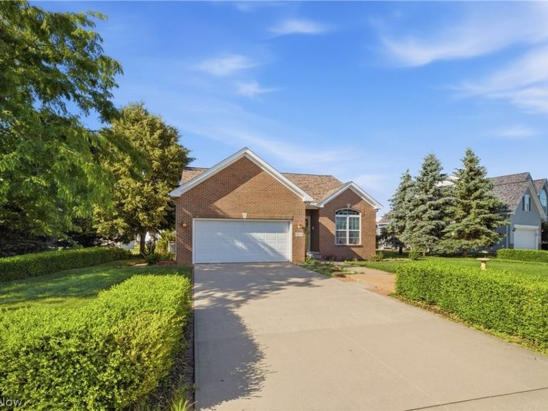 3932 Courtyard Drive , Lorain, OH 44053 Photo 23
