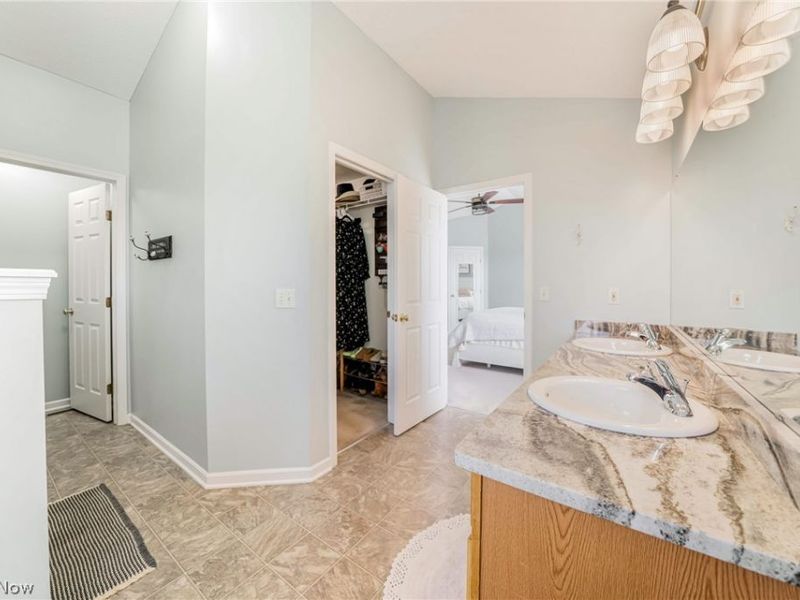 38327 Humphrey Circle , North Ridgeville, OH 44039 Photo 28