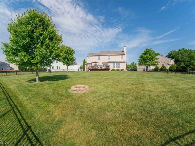 38327 Humphrey Circle , North Ridgeville, OH 44039 Photo 45