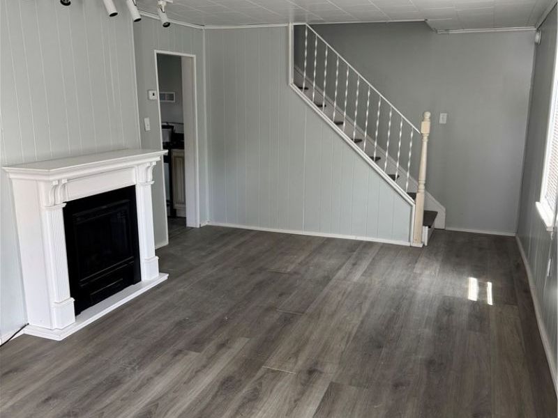 817 Ashbaugh , East Liverpool, OH 43920 Photo 2