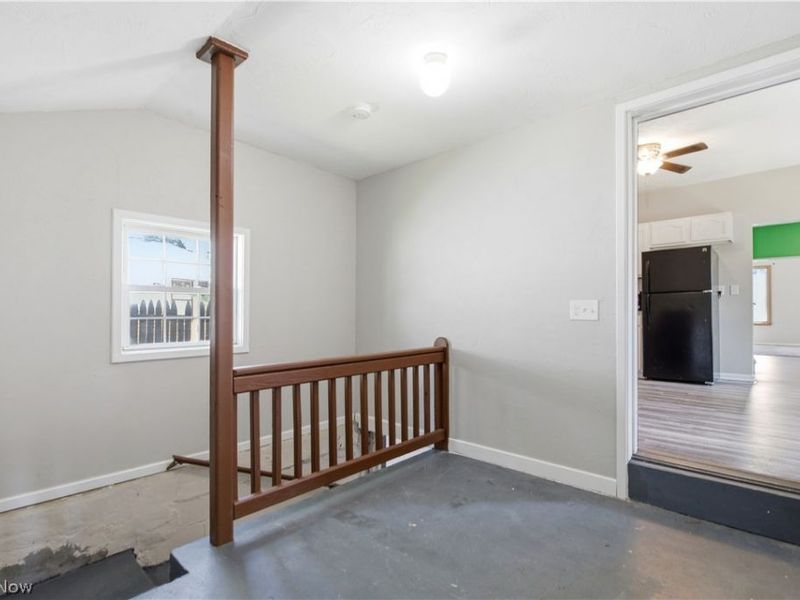 1756 Livingston Avenue , Lorain, OH 44052 Photo 10