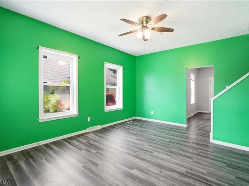 1756 Livingston Avenue , Lorain, OH 44052 Photo 6