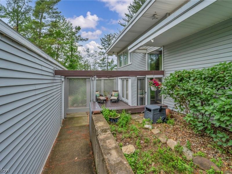 1425 Partridge Lane, Akron, OH 44333 Photo 40