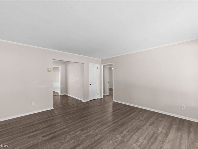 8991 Lynnhaven Road , Parma Heights, OH 44130 Photo 7