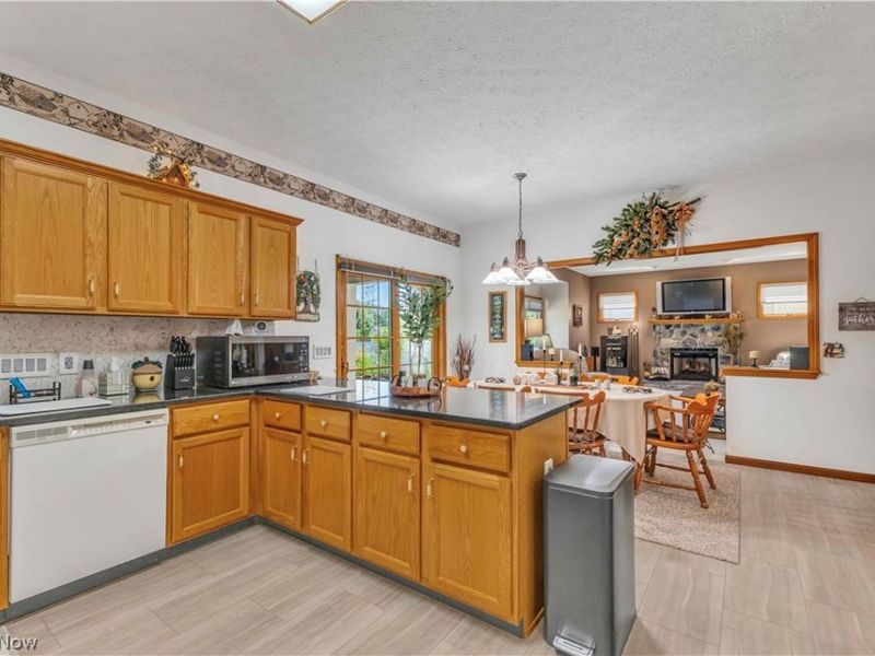 34897 Shawn Drive , North Ridgeville, OH 44039 Photo 23