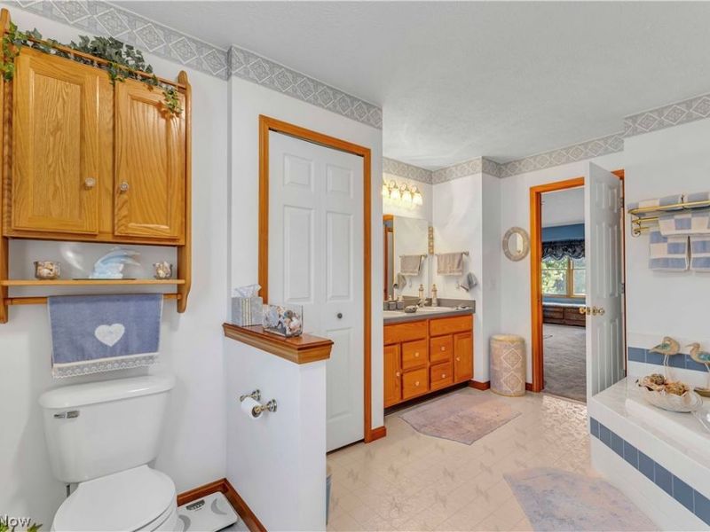 34897 Shawn Drive , North Ridgeville, OH 44039 Photo 40
