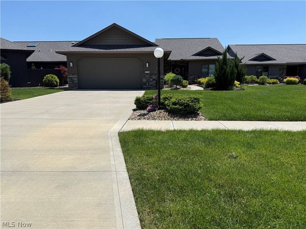 9154 Pleasant Ridge Circle , North Ridgeville, OH 44039