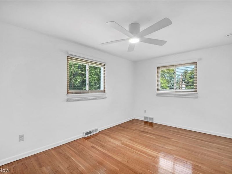 4915 Fairlawn Road, Lyndhurst, OH 44124 Photo 31