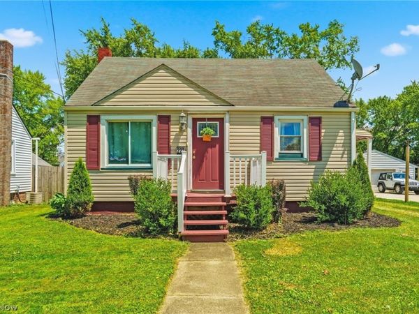 222 Genoa Avenue SW, Massillon, OH 44646
