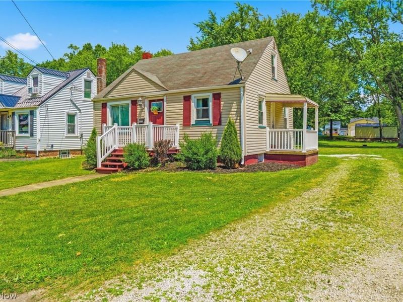 222 Genoa Avenue SW, Massillon, OH 44646 Photo 3