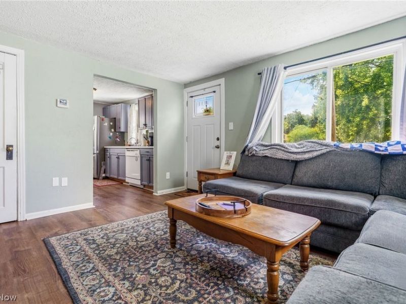222 Genoa Avenue SW, Massillon, OH 44646 Photo 9