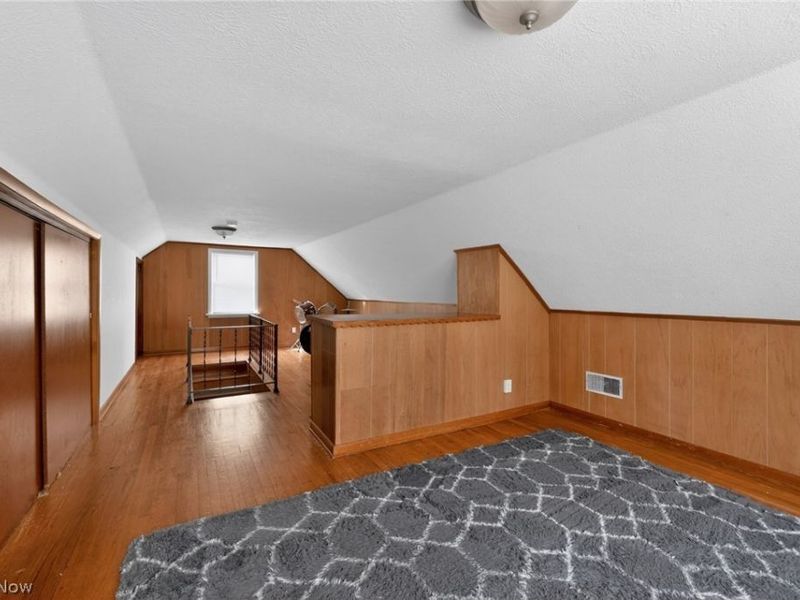 2751 Valley Road, Cuyahoga Falls, OH 44223 Photo 14