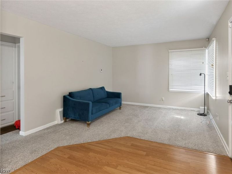 2751 Valley Road, Cuyahoga Falls, OH 44223 Photo 7