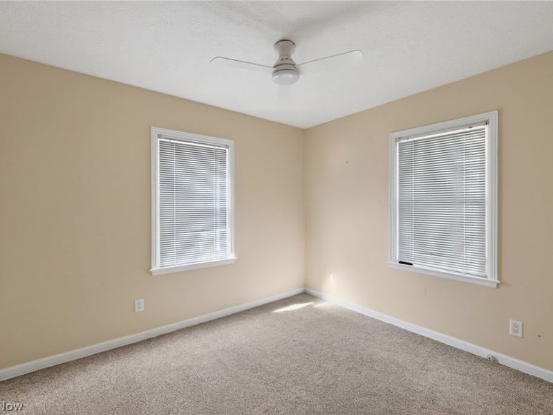 2751 Valley Road, Cuyahoga Falls, OH 44223 Photo 9