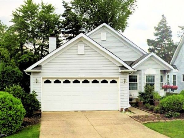 5365 Trumpeter Boulevard , North Royalton, OH 44133