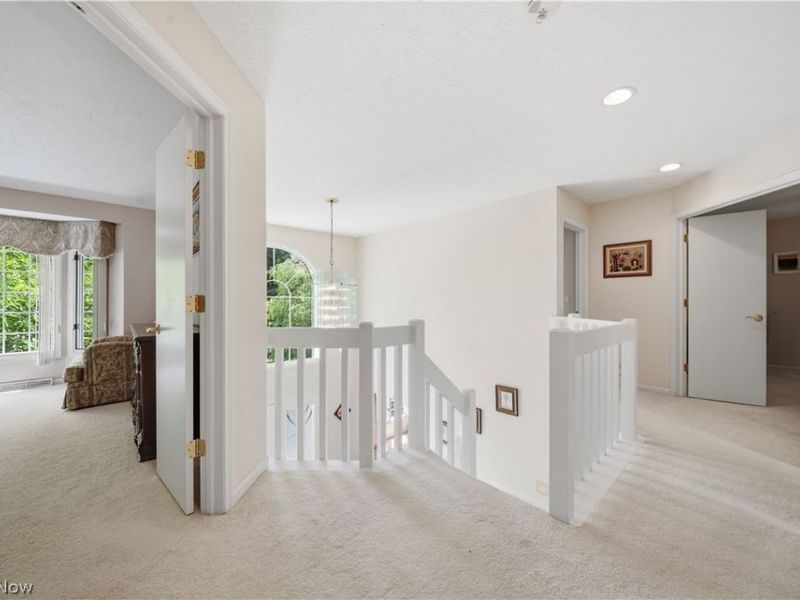 644 Clinton Lane, Highland Heights, OH 44143 Photo 17