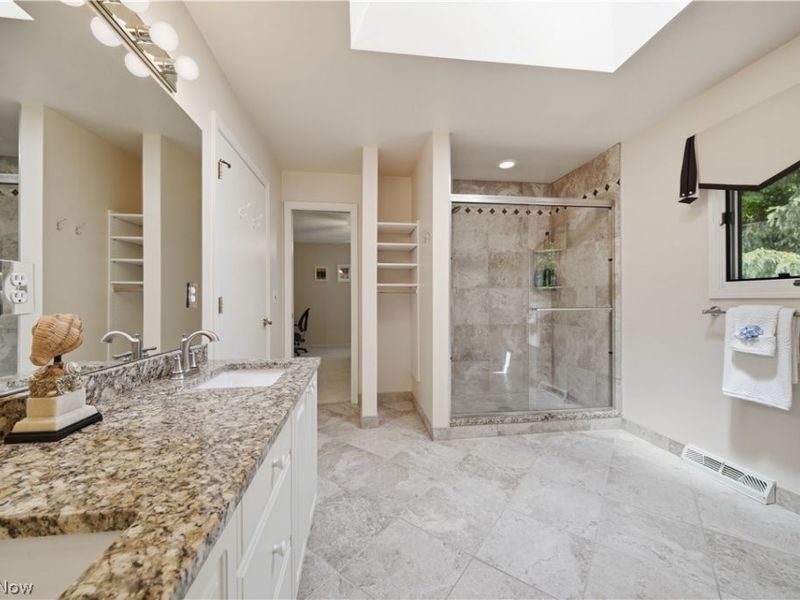 644 Clinton Lane, Highland Heights, OH 44143 Photo 28