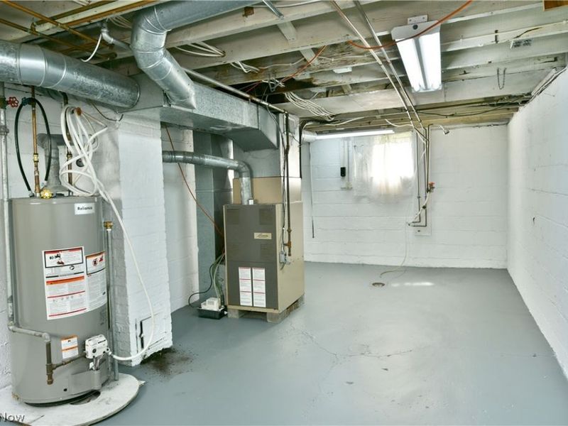 1735 Edgewood Street NE, Warren, OH 44483 Photo 40