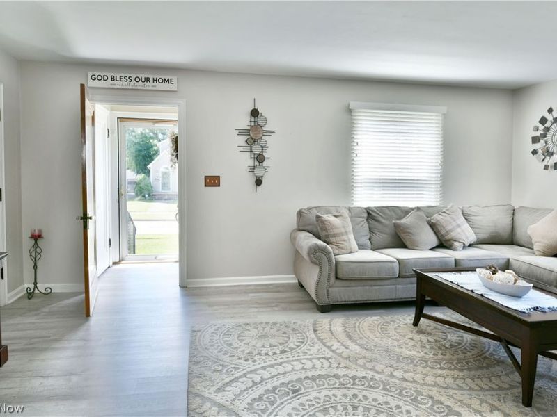 190 Kenmore Avenue SE, Warren, OH 44483 Photo 6