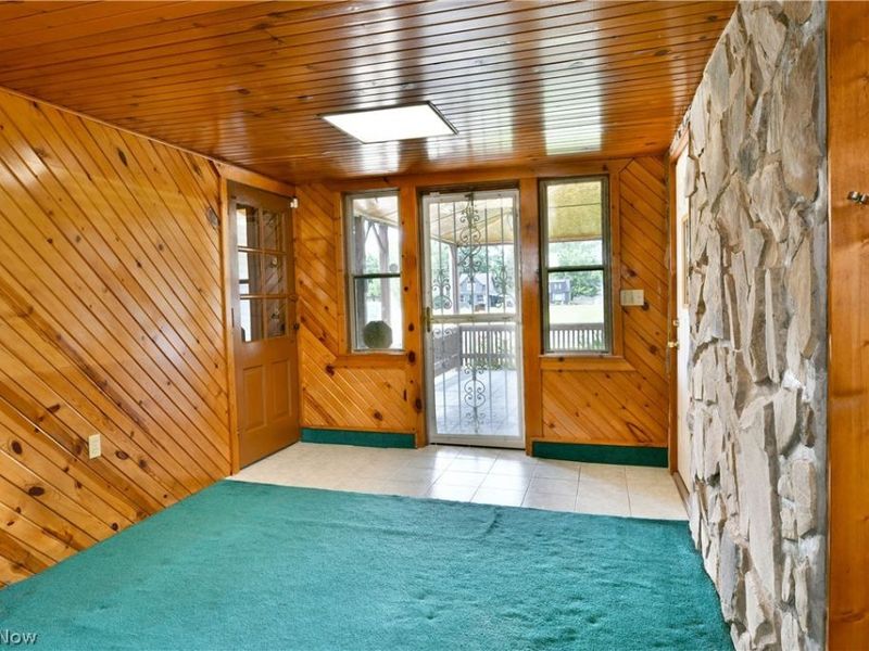 1406 Mazda Avenue NE, Warren, OH 44483 Photo 22