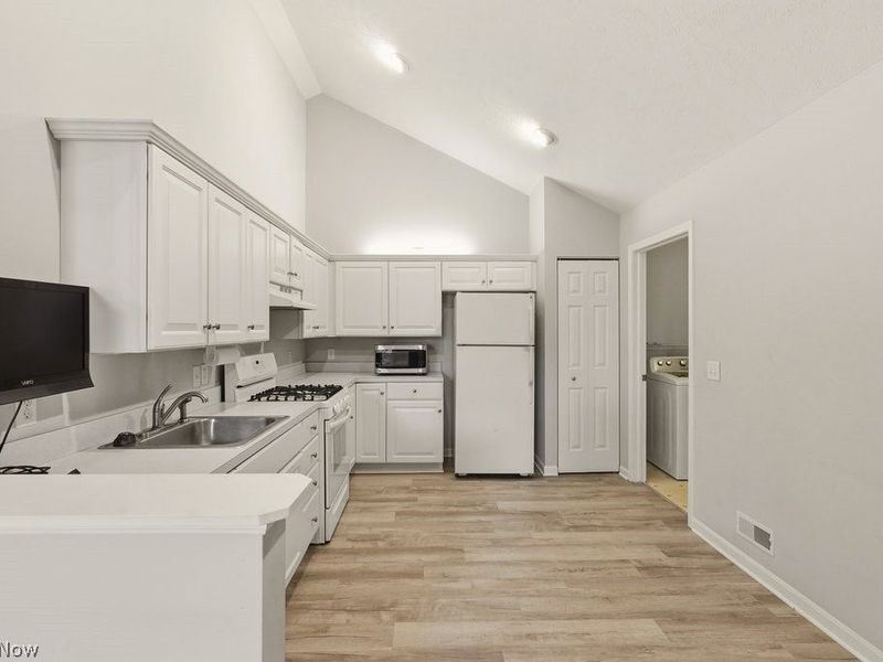 5620 Emerald Ridge Parkway , Unit 5A, Solon, OH 44139 Photo 15