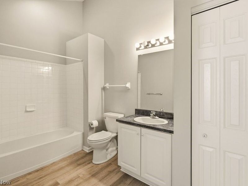5620 Emerald Ridge Parkway , Unit 5A, Solon, OH 44139 Photo 27