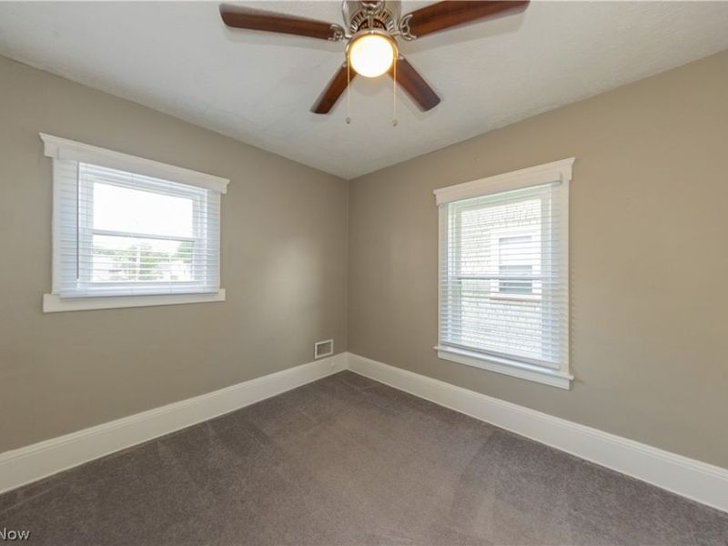 1614 Robinwood Avenue , Lakewood, OH 44107 Photo 18
