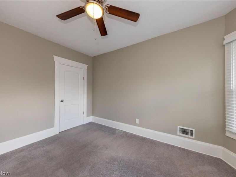 1614 Robinwood Avenue , Lakewood, OH 44107 Photo 22