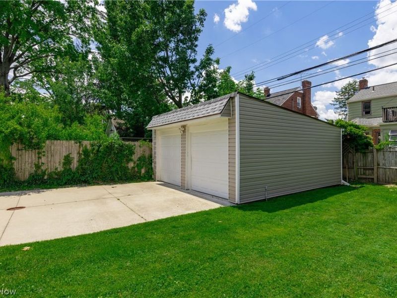 1614 Robinwood Avenue , Lakewood, OH 44107 Photo 41