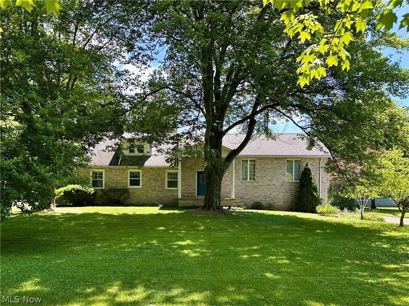 1465 Warner Road , Hubbard, OH 44425 Photo 2