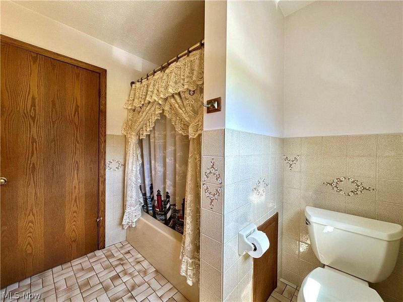 1465 Warner Road , Hubbard, OH 44425 Photo 21