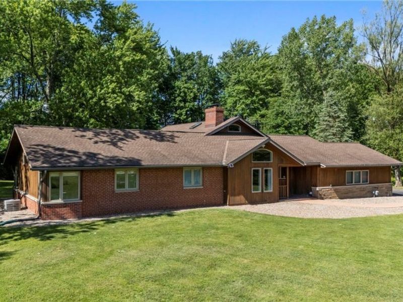 34995 Miles Road , Moreland Hills, OH 44022 Photo 11