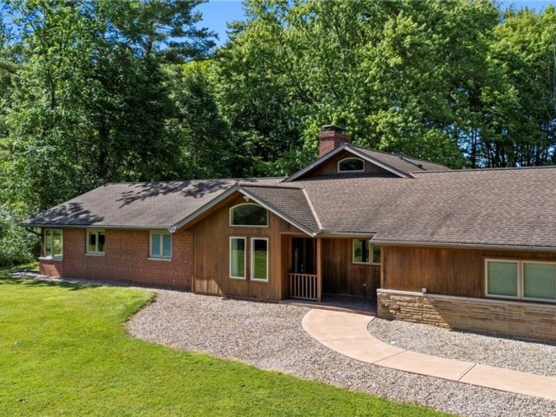 34995 Miles Road , Moreland Hills, OH 44022 Photo 14