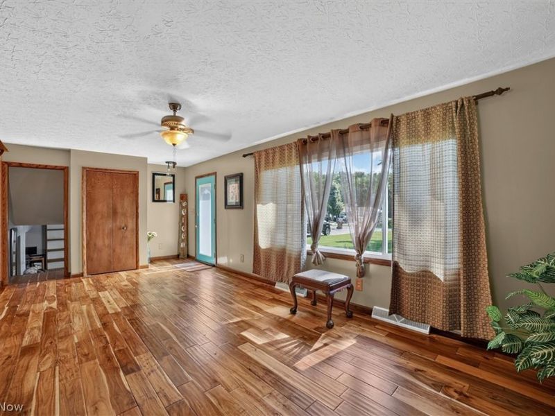 5862 Canterbury Road, New Franklin, OH 44319 Photo 6