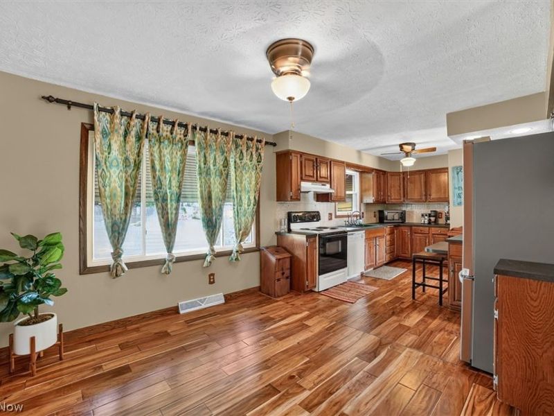 5862 Canterbury Road, New Franklin, OH 44319 Photo 8