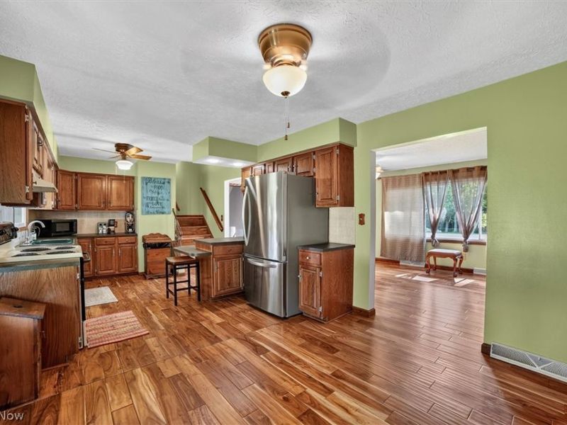 5862 Canterbury Road, New Franklin, OH 44319 Photo 9